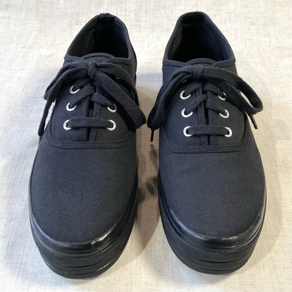 Divided black canvas lace-up platform sneakers - Picture 3 of 11